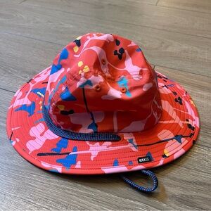 REI Vibrant Red and Blue Abstract Bucket Hat kids